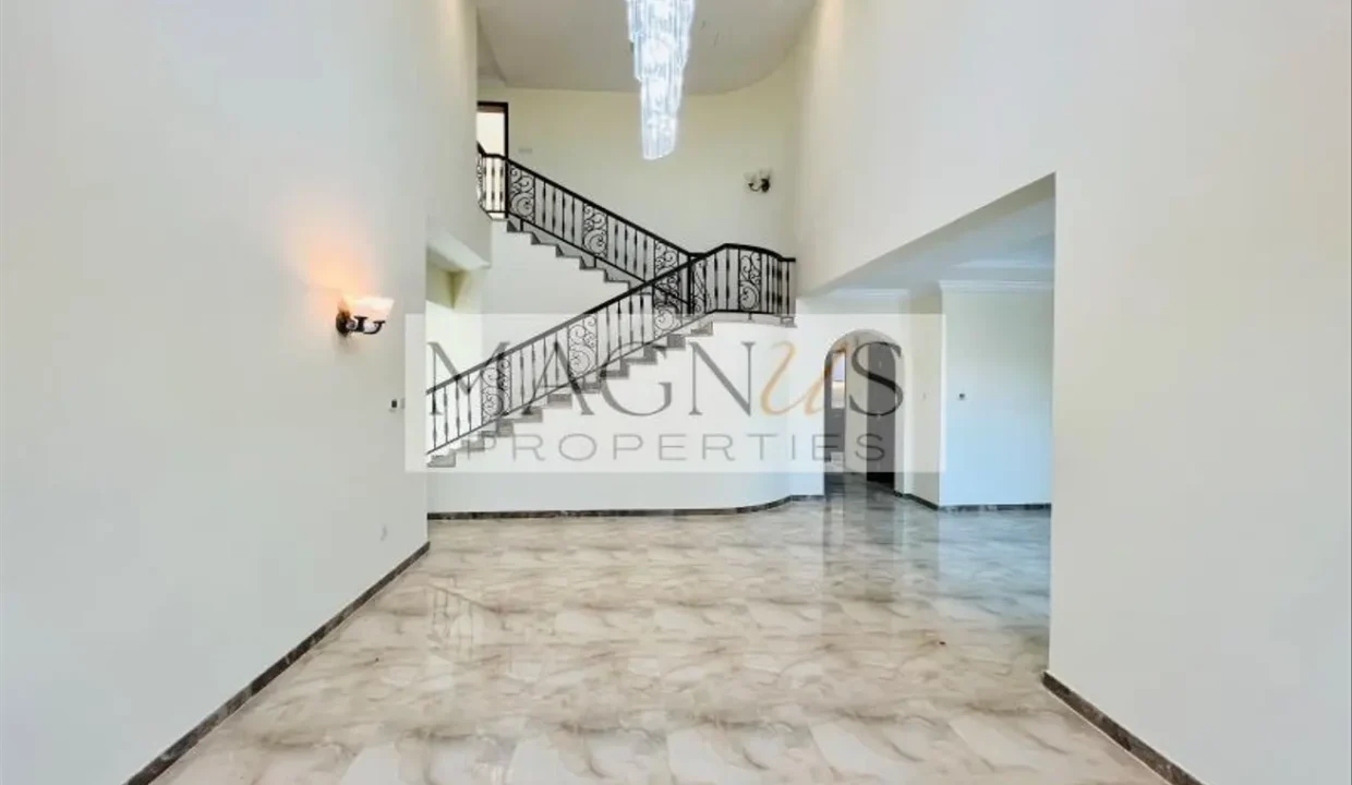 Villa For Rent in Entertainment Foyer_2